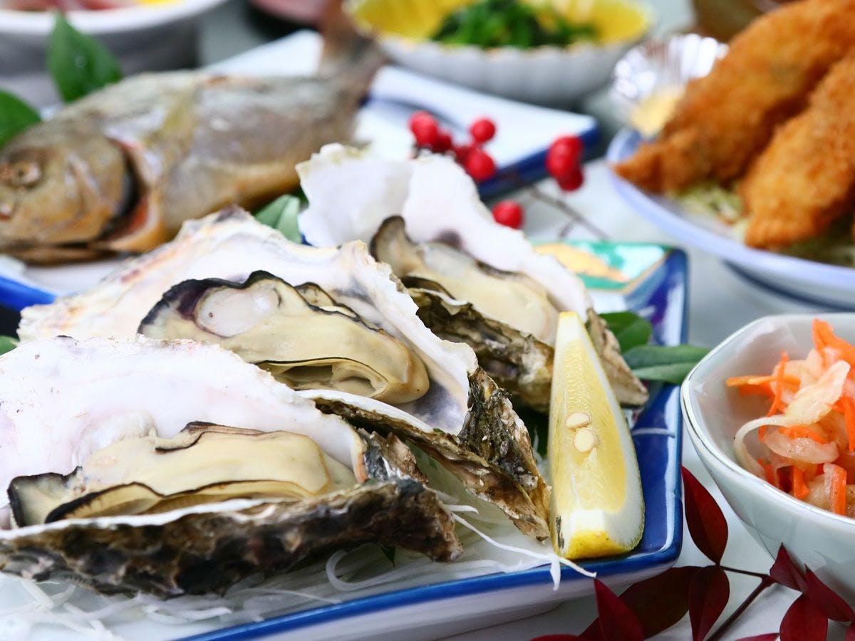 Heartwarming Cuisine Accommodation in Ise-Shima: Hirooka-so