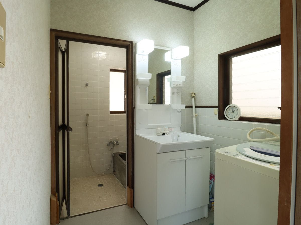 Isshakuya Beach House