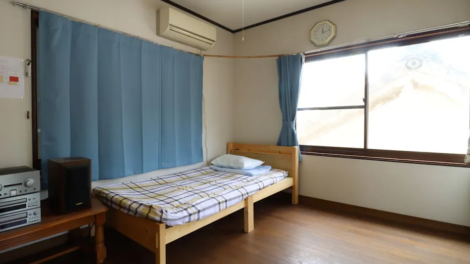 Isshakuya Beach House