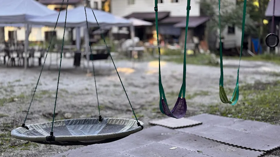 Pensione Lantern Lirun