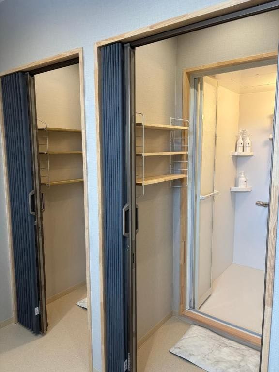 ห้องอาบน้ำฝักบัว