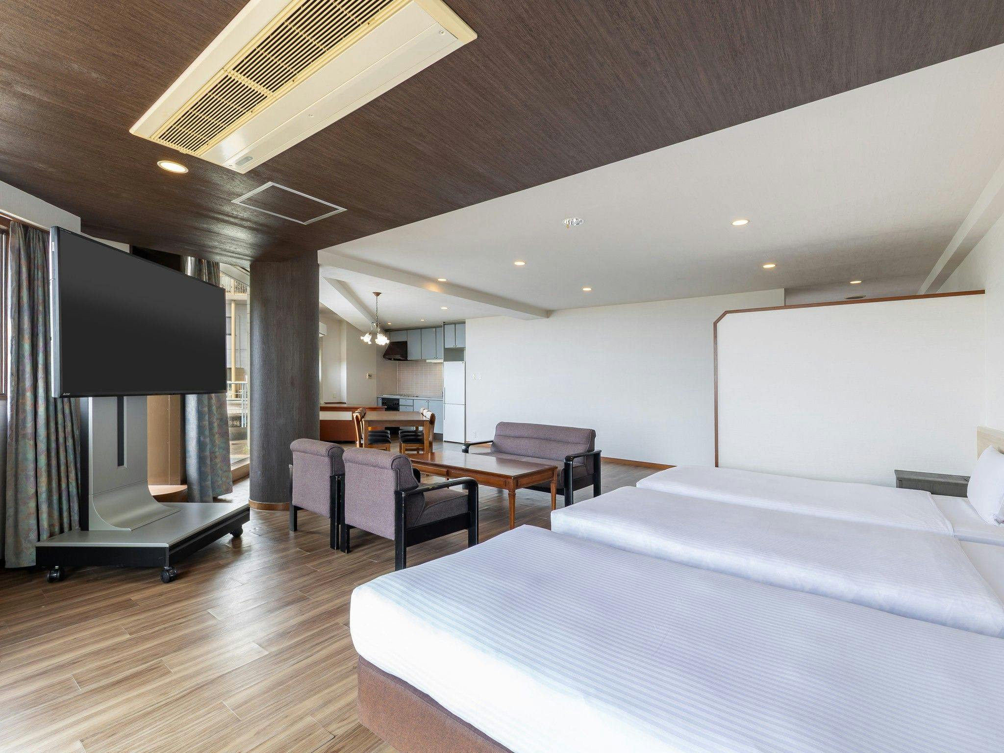 【วิวทะเลพร้อมระเบียงดาดฟ้า】