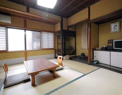 【１階客室】上和室8畳　控間