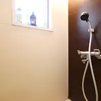 มีห้องอาบน้ำ 2 แห่ง