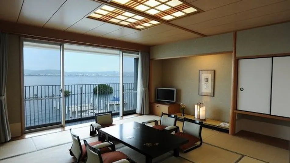 KKR Hotel Biwako (Biwako Recreation Center, Federation of National Public Service Personnel Mutual Aid Associations)
