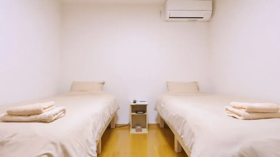 Shimaya Guesthouse