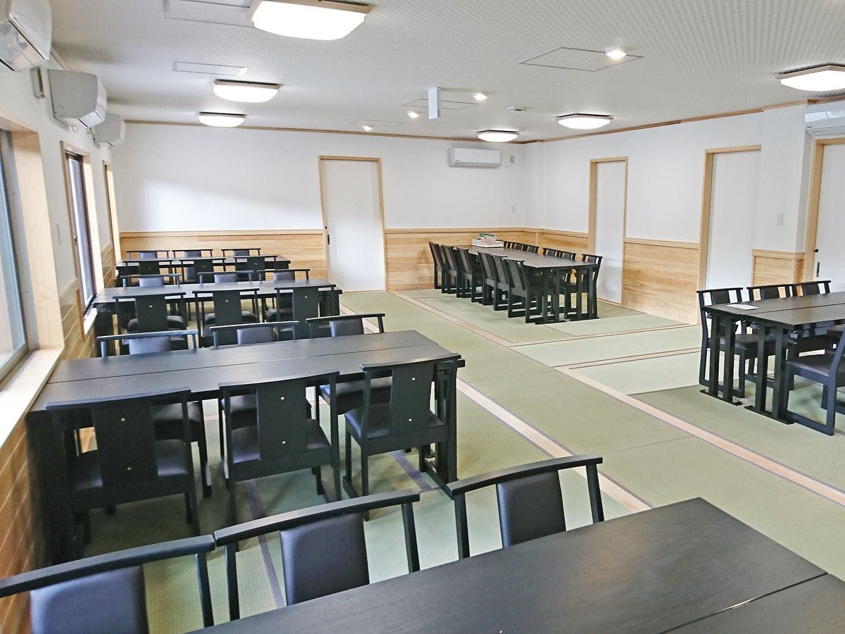 Accommodation Abiru