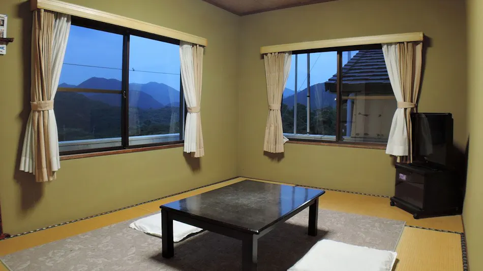 Accommodation Abiru