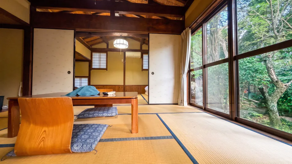 Ena Hanare Accommodation