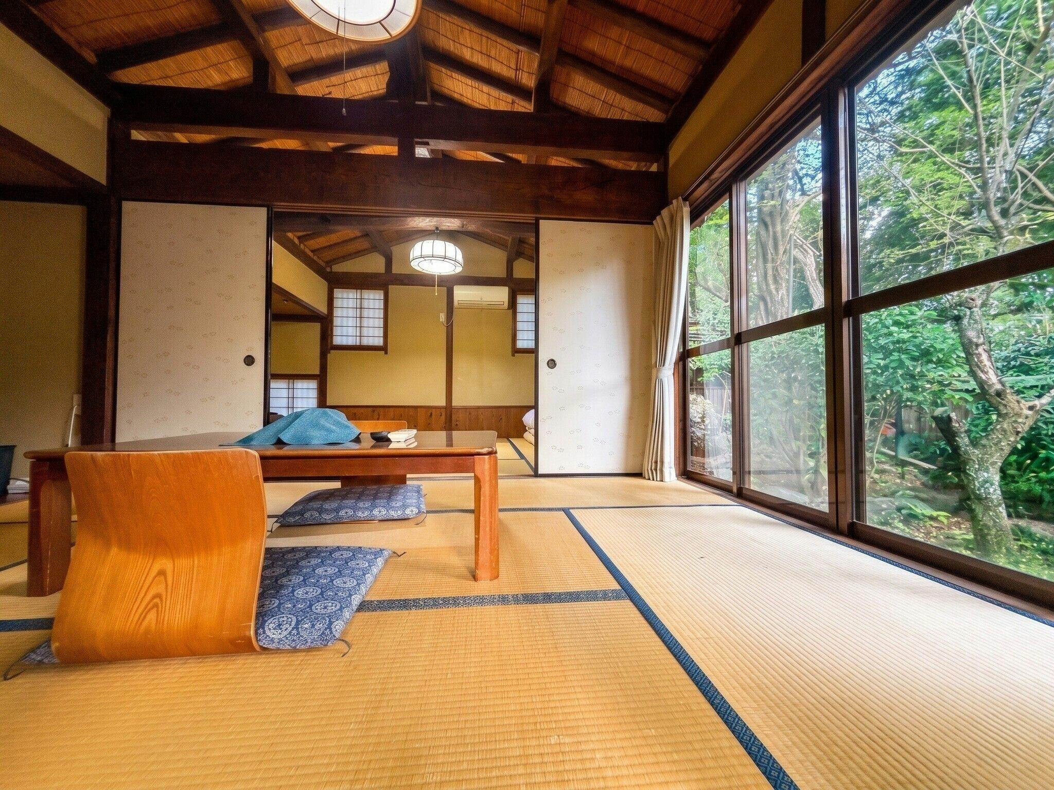 Ena Hanare Accommodation