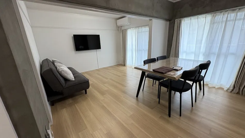 Izumo Accommodation Tenjin