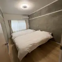 ・ห้องนอน 1: มีเครื่องปรับอากาศครบครัน พักผ่อนได้อย่างสบาย