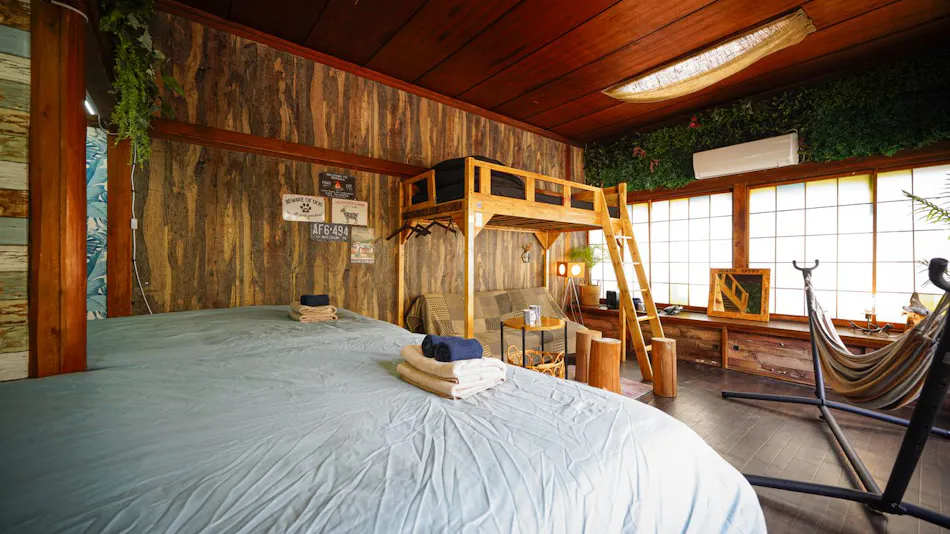 Wanderlust Inn