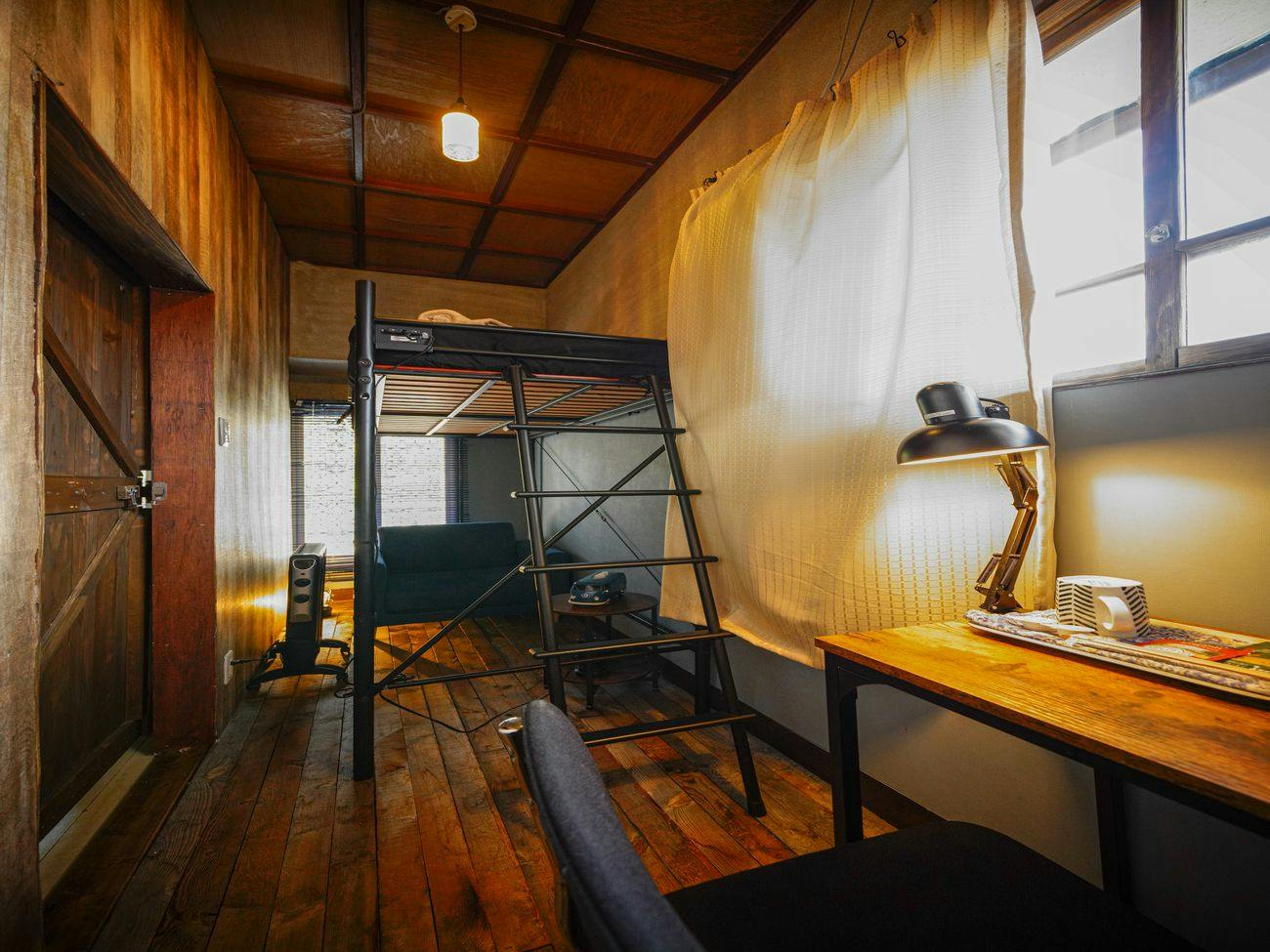Wanderlust Inn