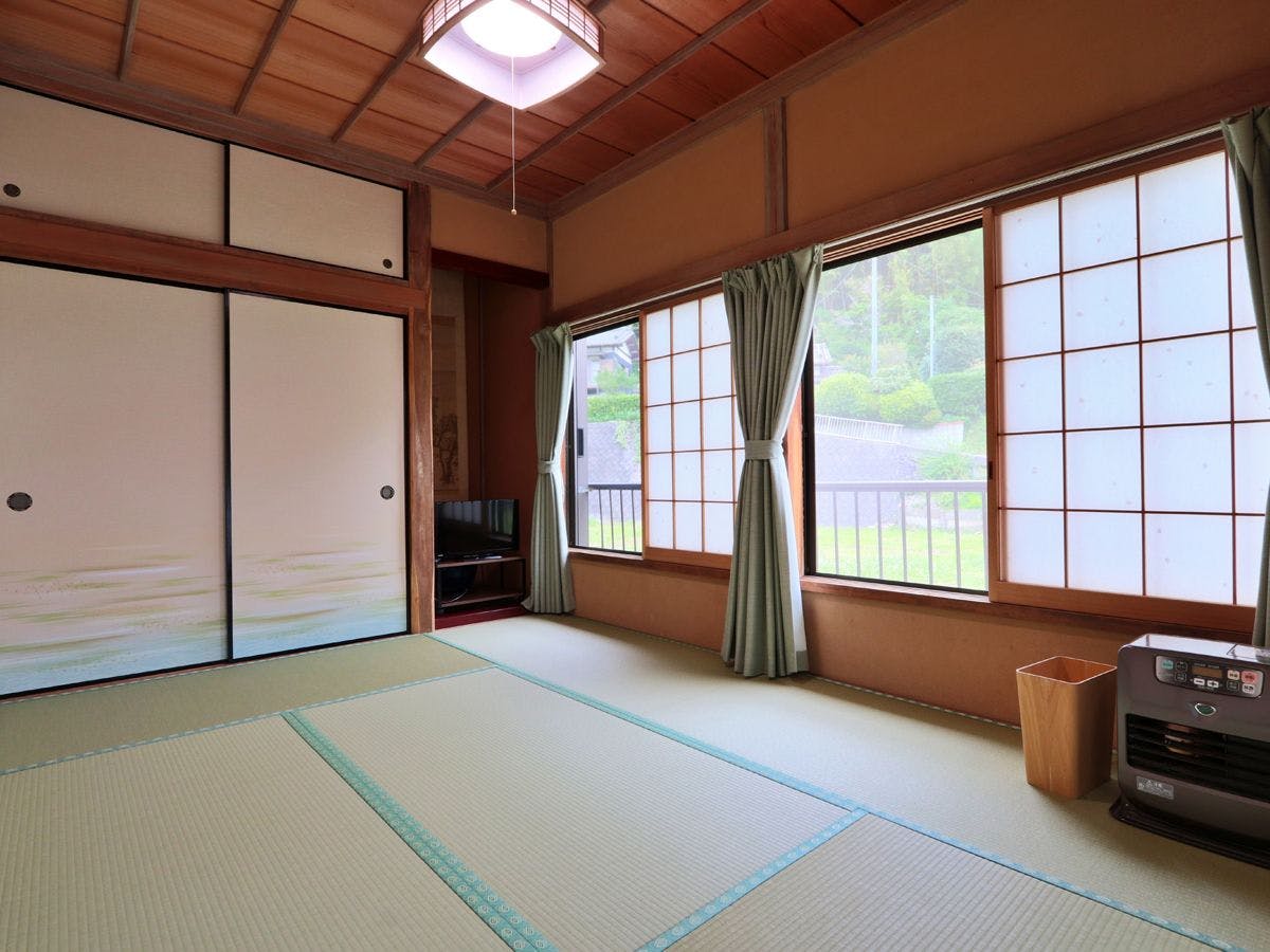 Yuraku Accommodation