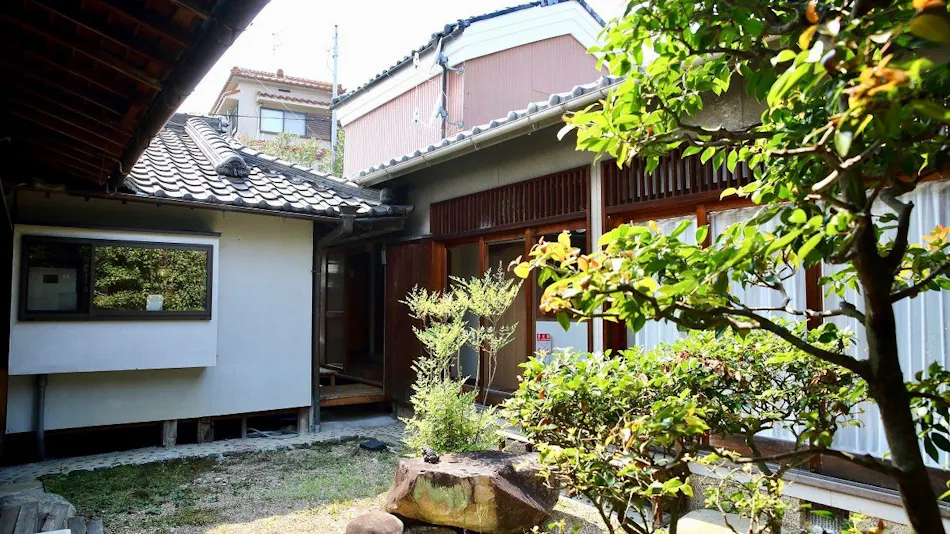 Yuzan Guesthouse