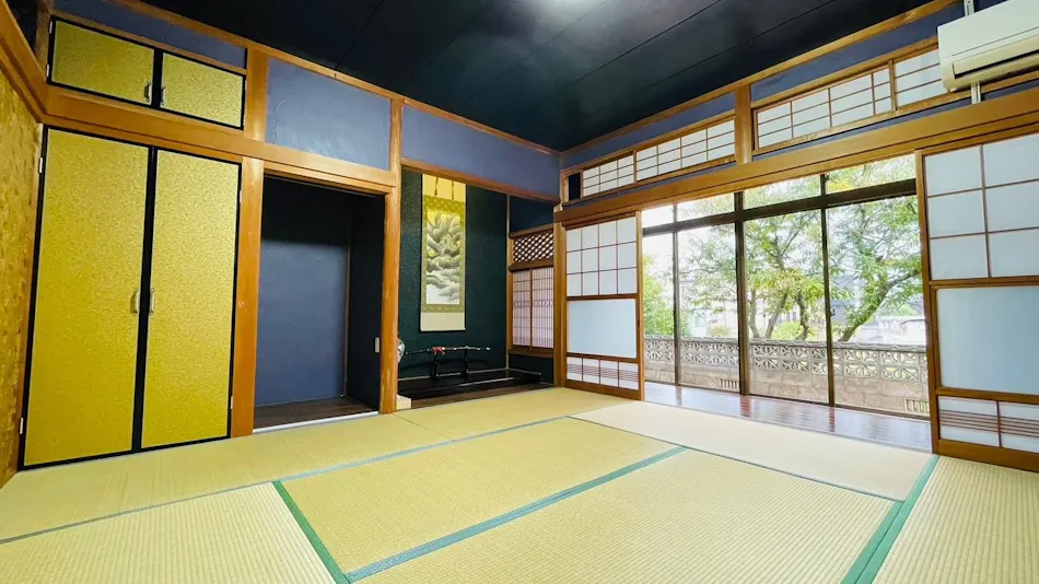 Second House Mizutori