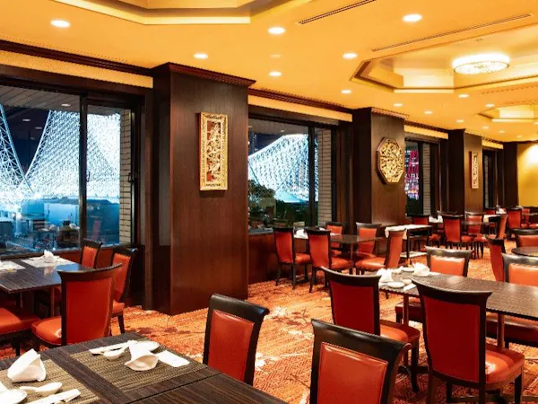 【中国料理ディナーコース】蟹肉と卵入りふかひれスープや北京ダックを堪能(夕朝食付)
