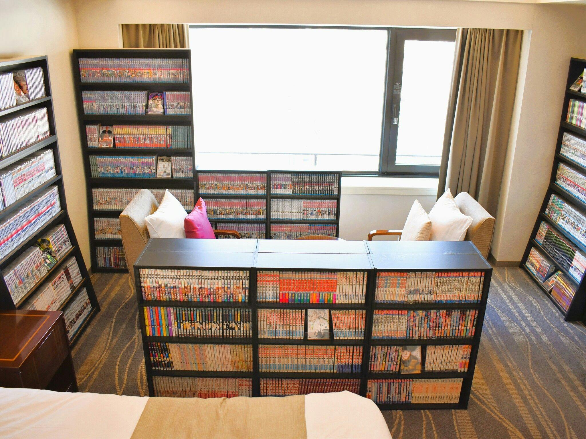MANGA ROOM