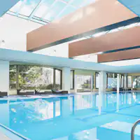 OASIS 室内プール