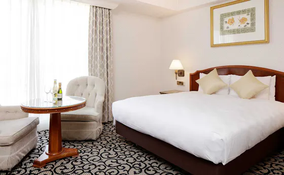 モデレートダブル