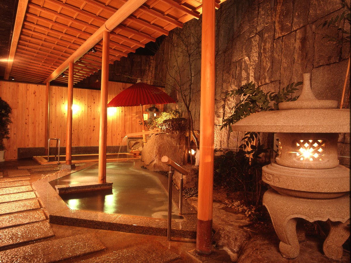 湯元こんぴら温泉華の湯　紅梅亭