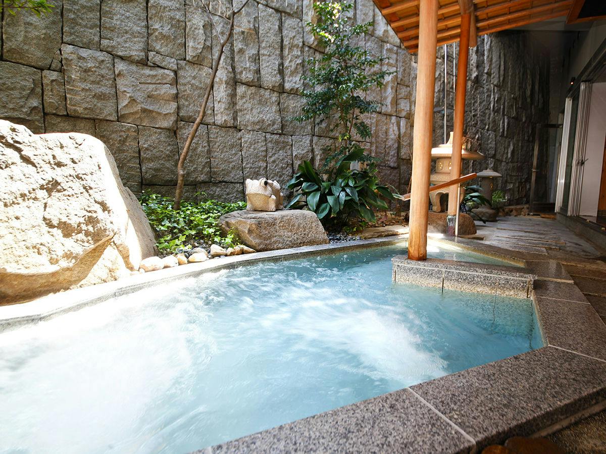 湯元こんぴら温泉華の湯　紅梅亭
