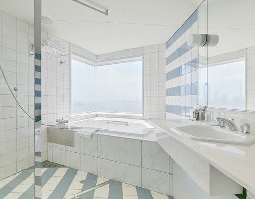 エグゼクティブ