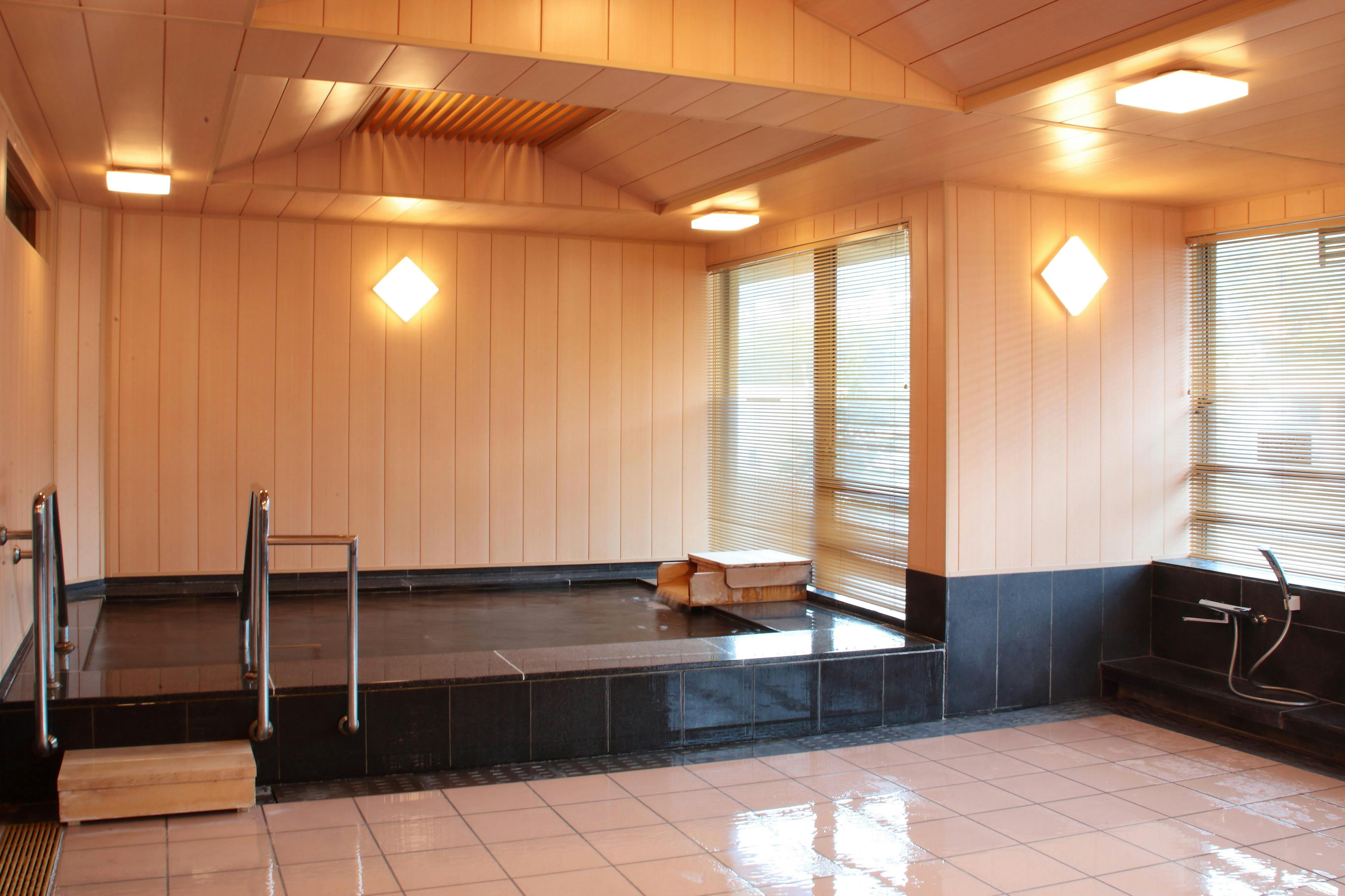 น้ำพุร้อนโคอาราชิโนะยุ