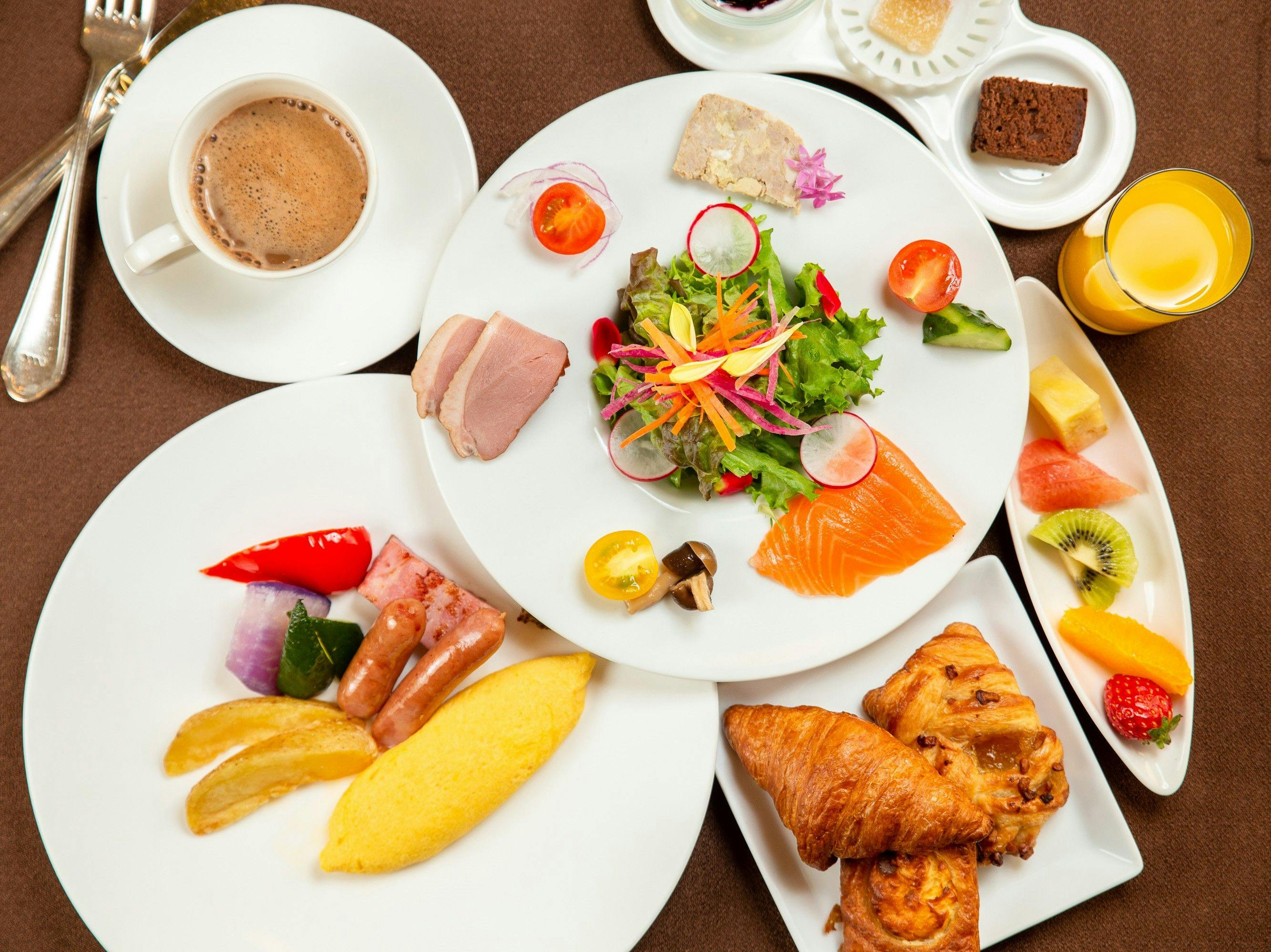 日式與西式早餐自助餐（圖片）