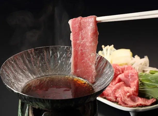 白老牛のすきやき(※イメージ)