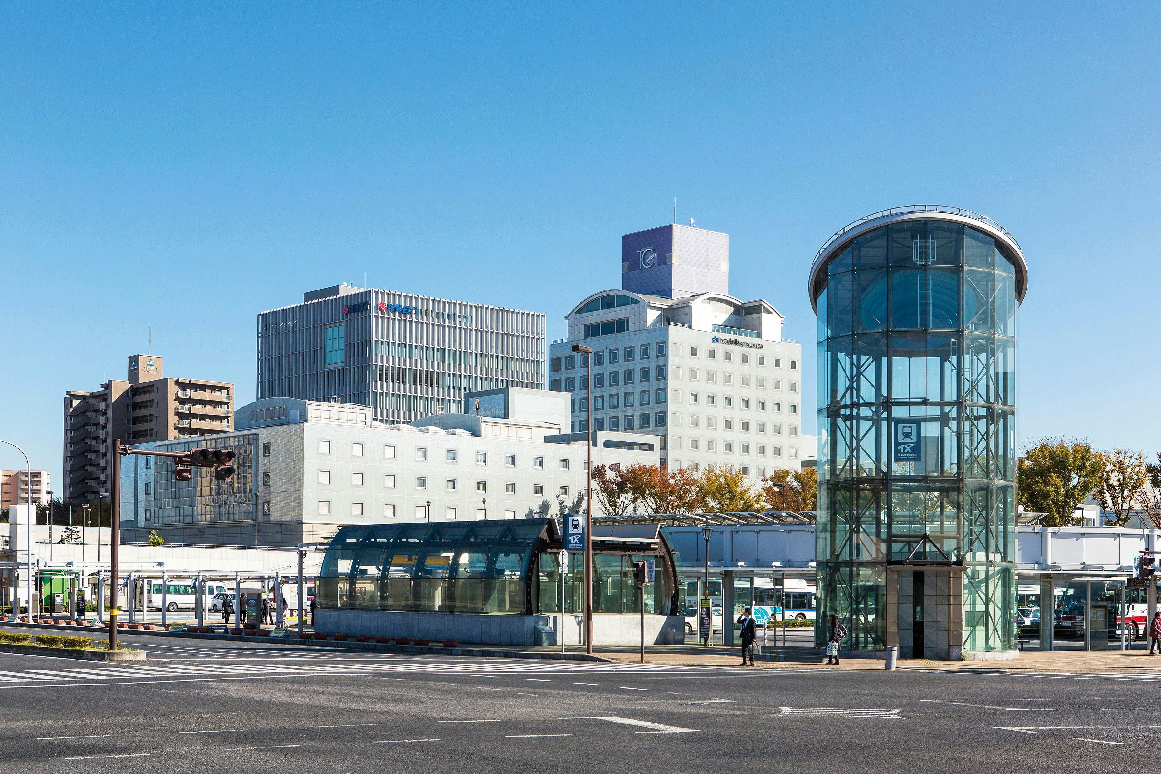 ホテル外観（TXつくば駅 A3出口より）
