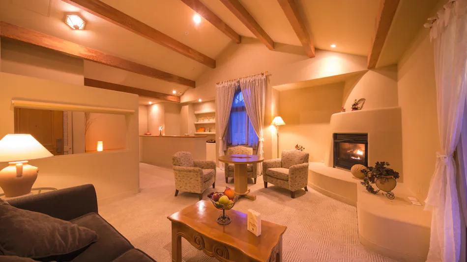 Poppy Springs Resort & Spa