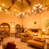 【アトリウム】