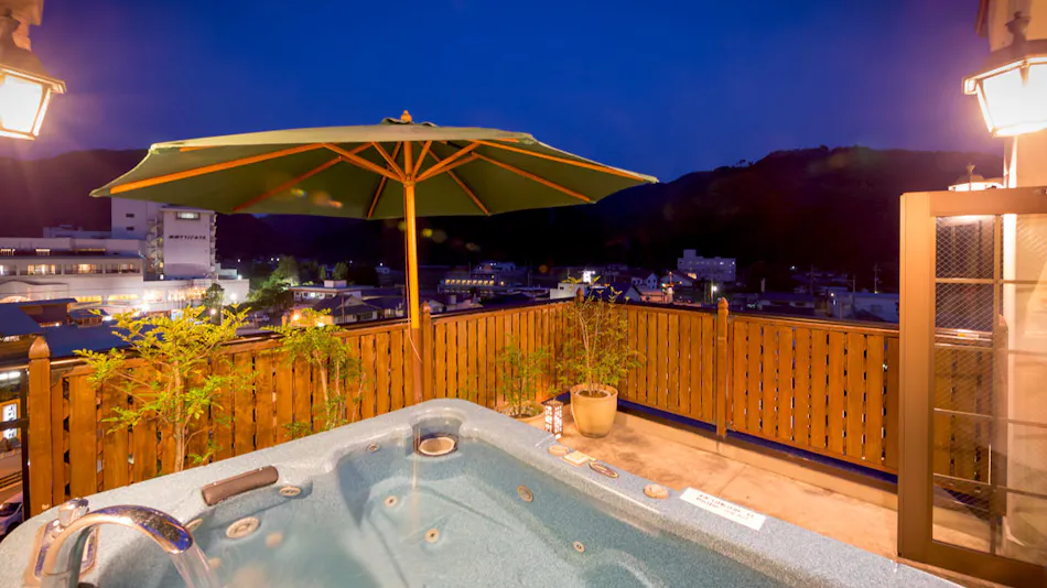 Poppy Springs Resort & Spa
