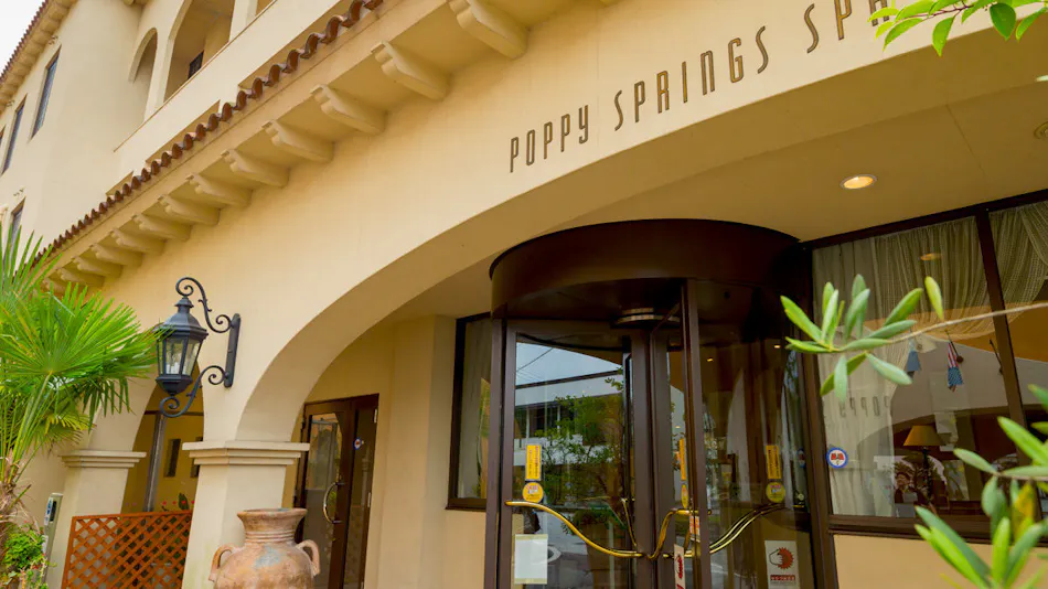 Poppy Springs Resort & Spa