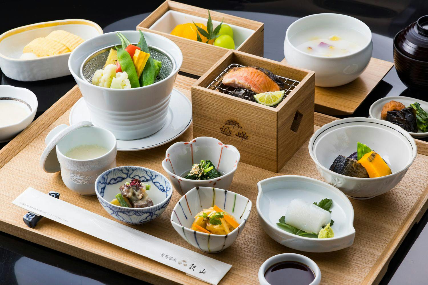 有馬温泉 欽山 - 【料亭食】「冬の極み懐石」～冬の味覚の両雄・下関産