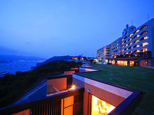 淡路島×絶景が人気の宿 お得に宿泊予約 - [Yahoo!トラベル]