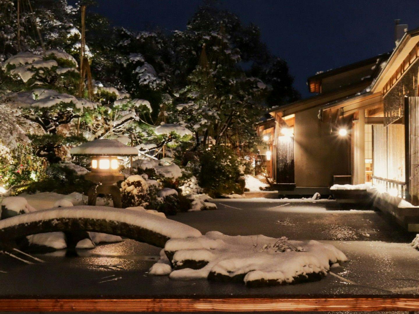 あわら温泉　光風湯圃　べにや