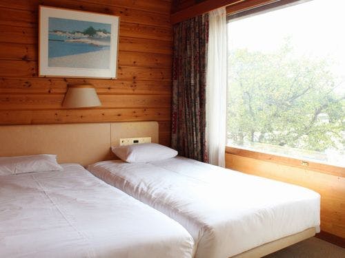 2階山側ツインルーム