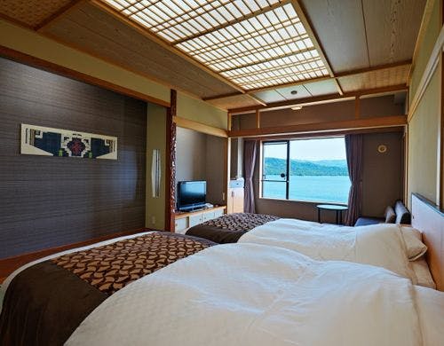 【ウイングス館／湖側】和室ツイン