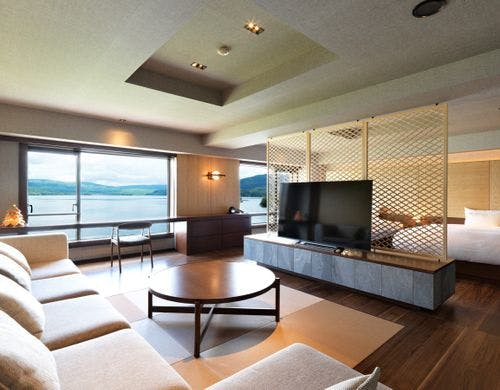 【ウイングス館／湖側】DX和洋室