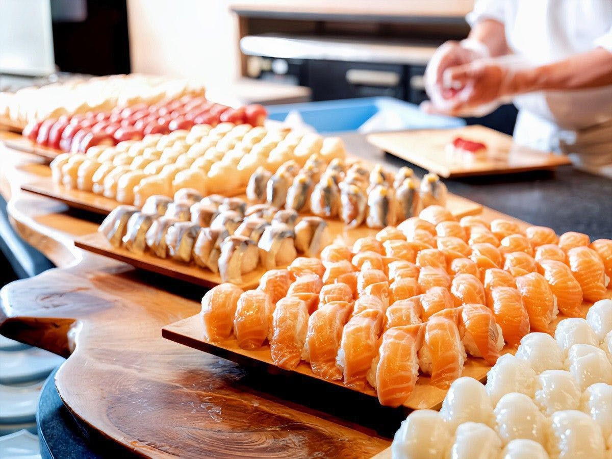 ■夕食バイキング（イメージ）