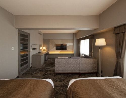 デラックスツイン