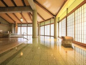 萬国屋 （ばんこくや）