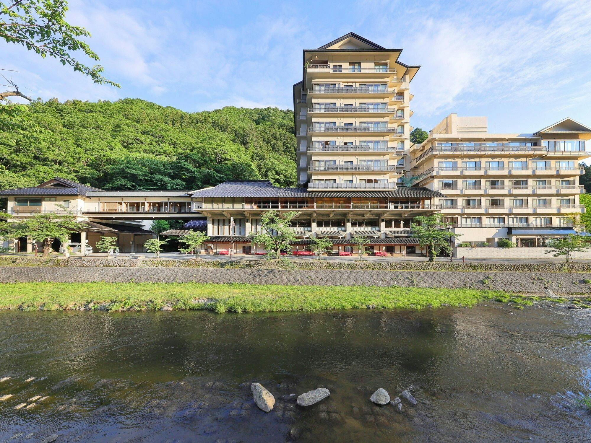 萬国屋