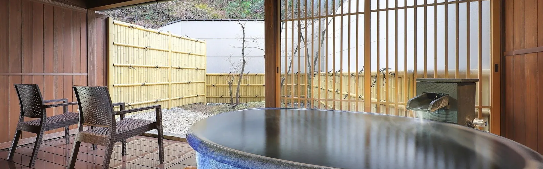萬国屋