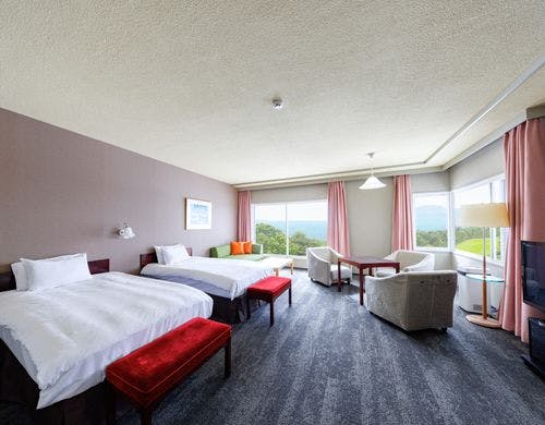 デラックスコーナーツイン