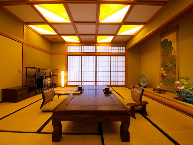 【3階フロア】＜黎明の棟　和室二間＞和室12.5畳＋和室6畳のサムネイル画像
