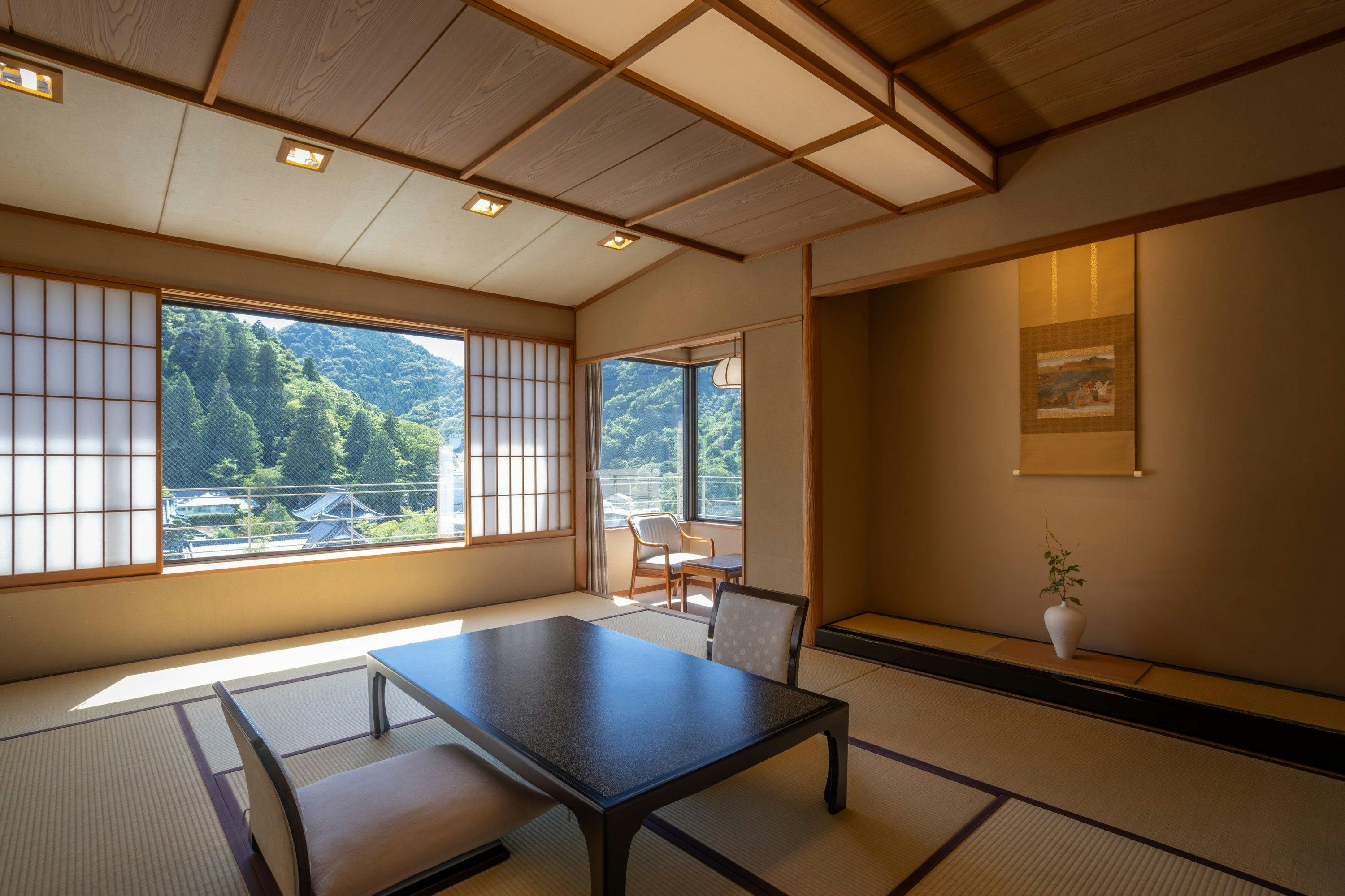 高山荘華野